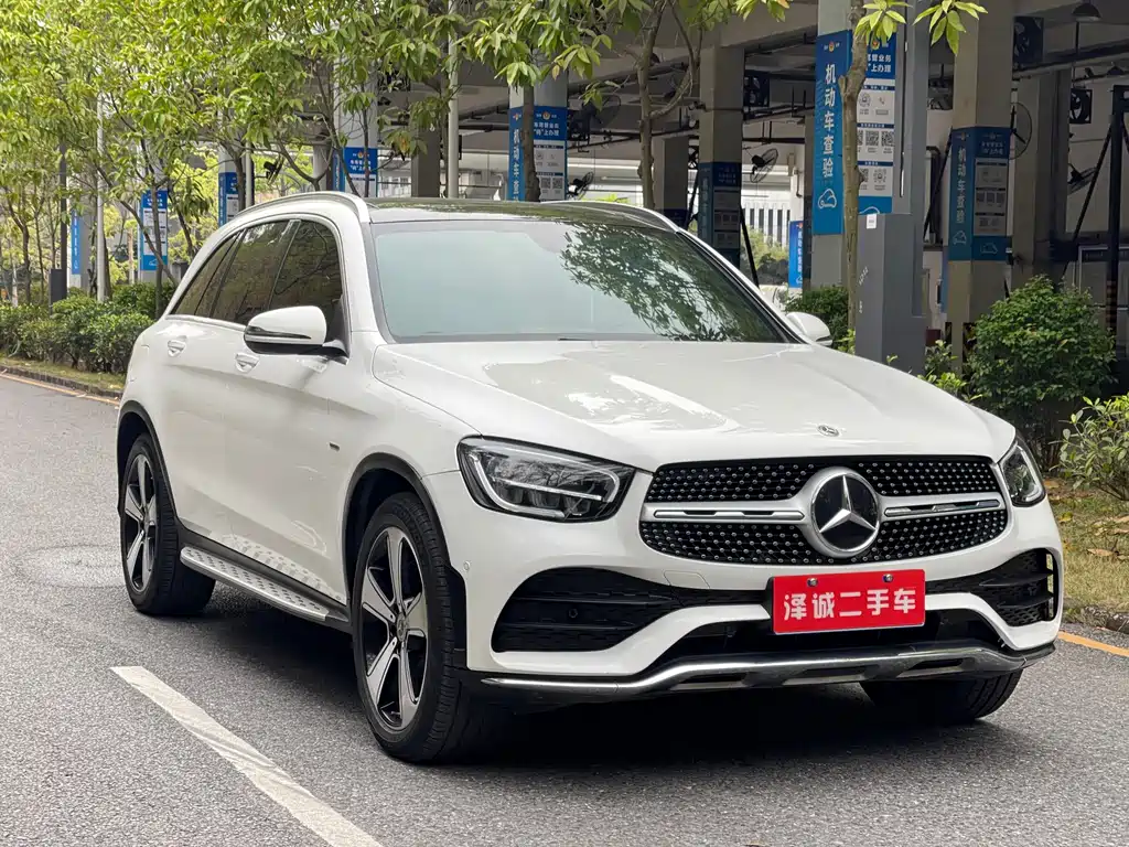 Mercedes-Benz GLC 2023 — фото 23