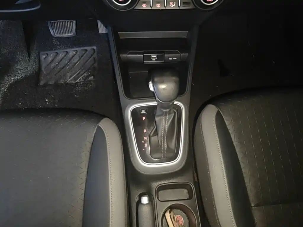 Kia KX1 2019 — фото 14