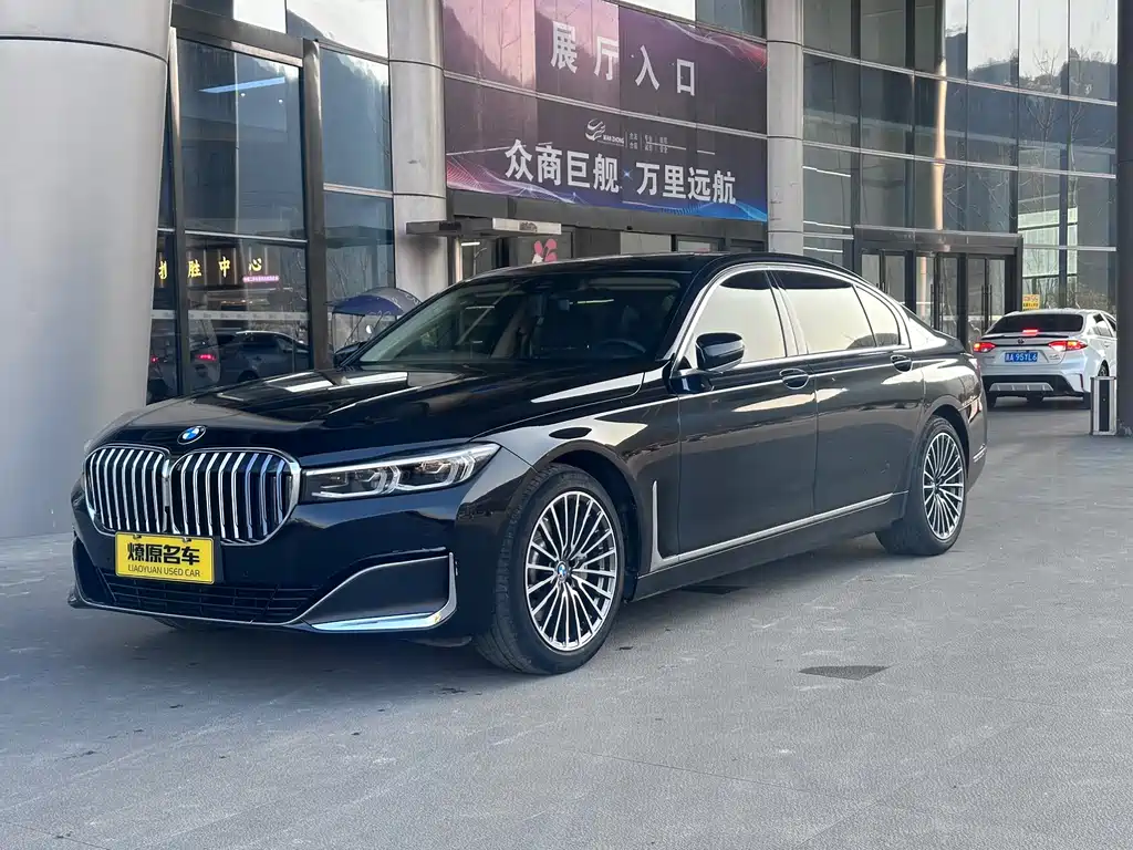 BMW 7 Series 2019 — фото 1