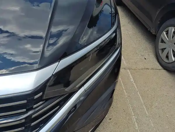 Volkswagen Passat 2025