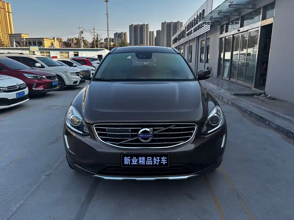 Volvo XC60 2016 — фото 2