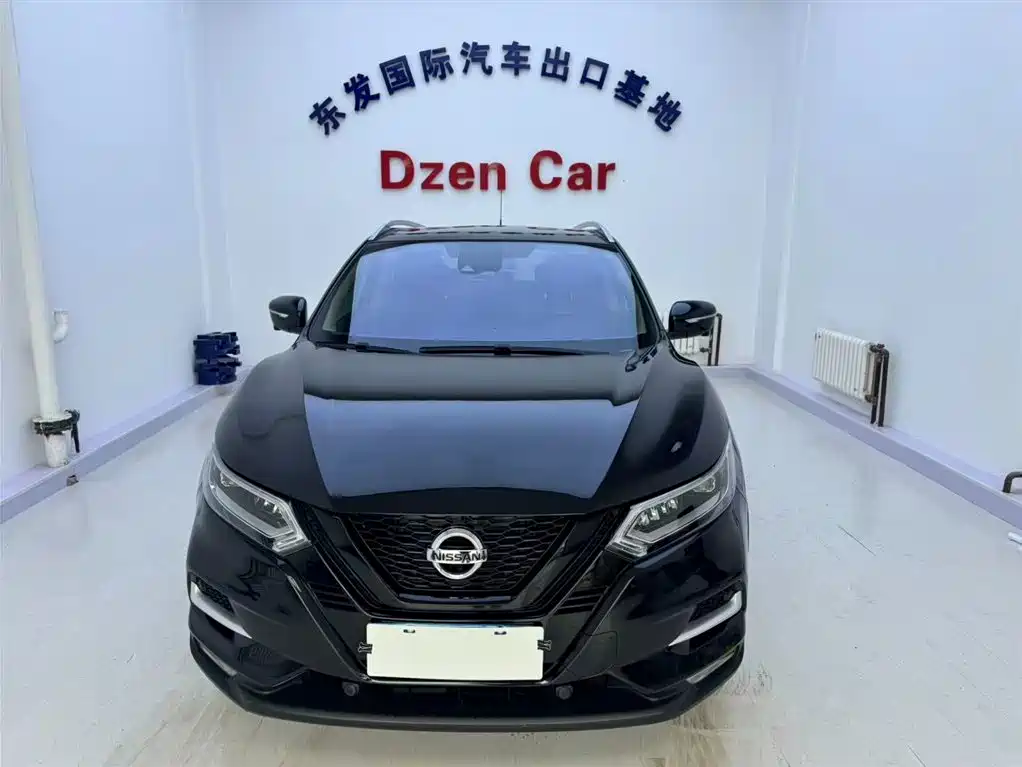 Nissan Qashqai 2022 — фото 1
