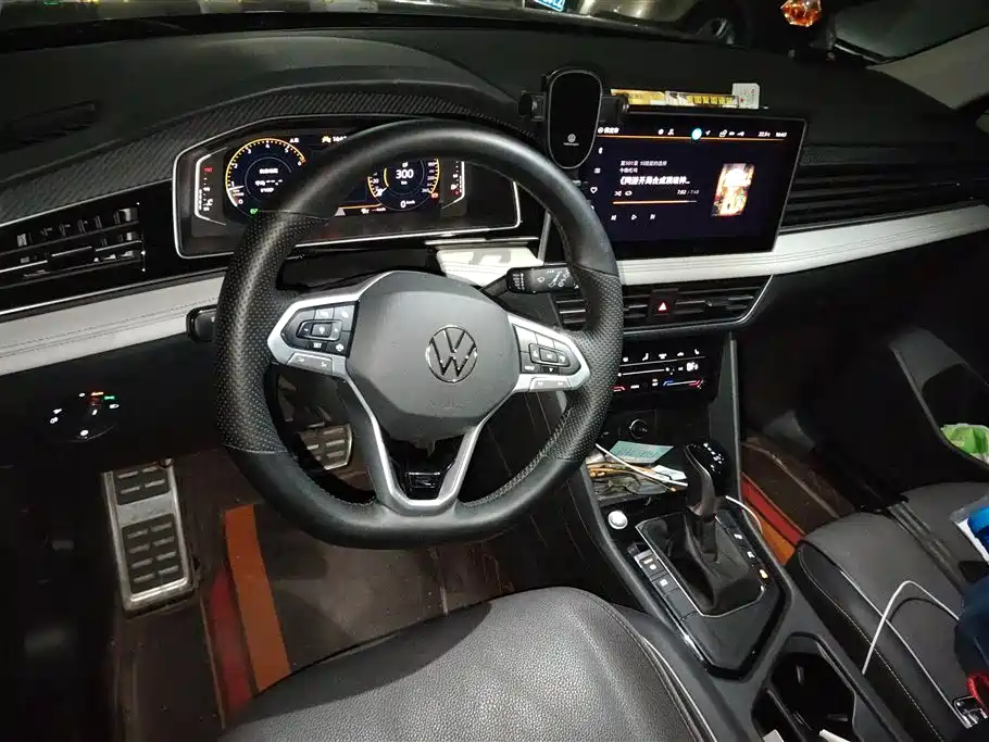 Volkswagen Tiguan L 2024 — фото 12