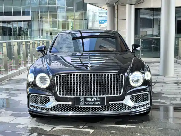 Bentley Flying Spur 2022