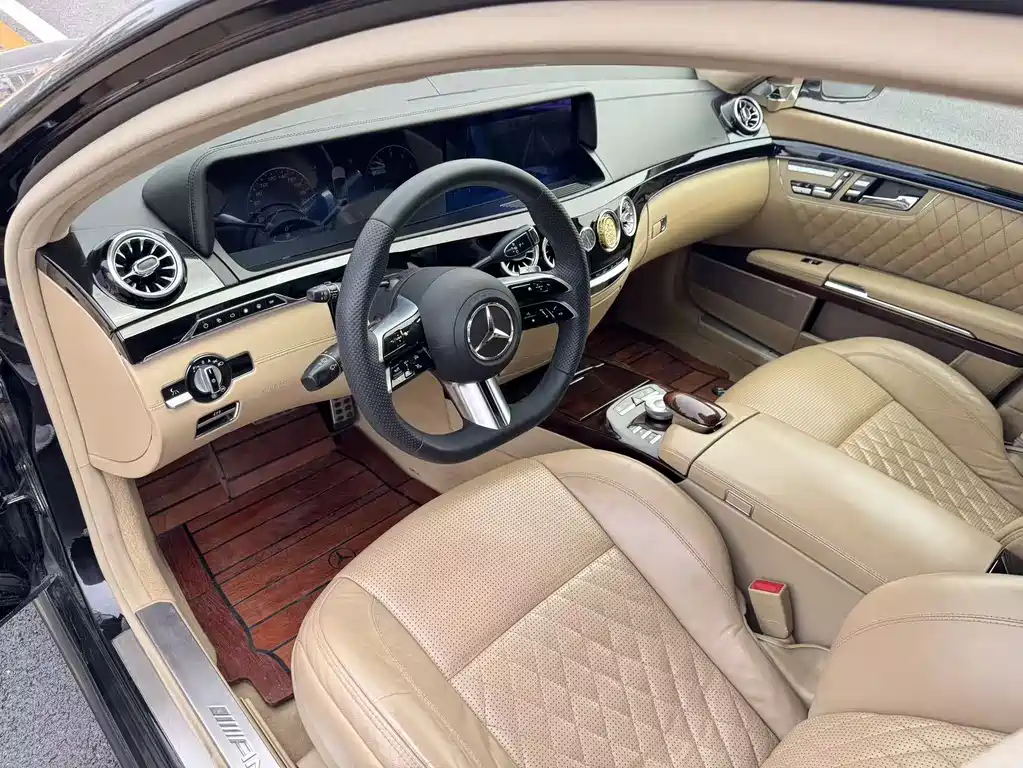 Mercedes-Benz S-Class AMG 2010 — фото 12