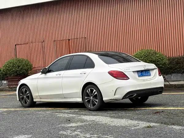 Mercedes-Benz C-Class 2016