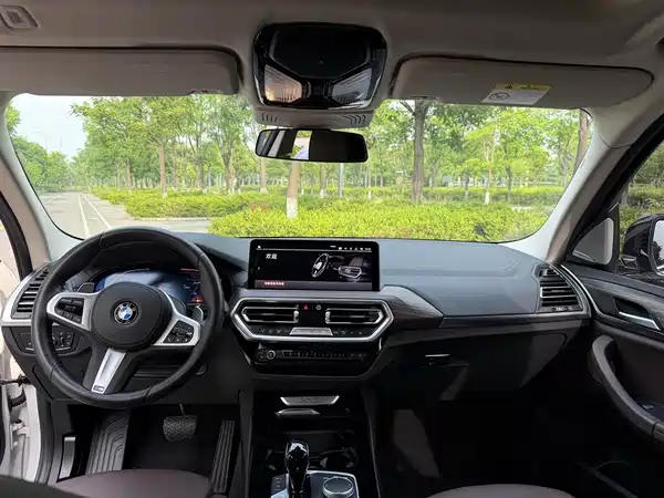 BMW X3 2023
