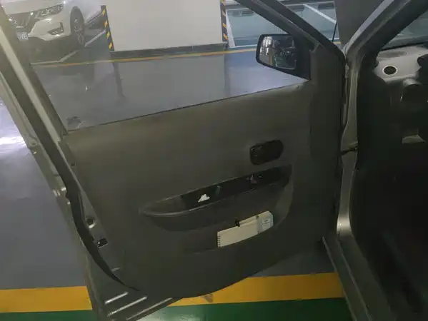 Wuling Hongguang 2014