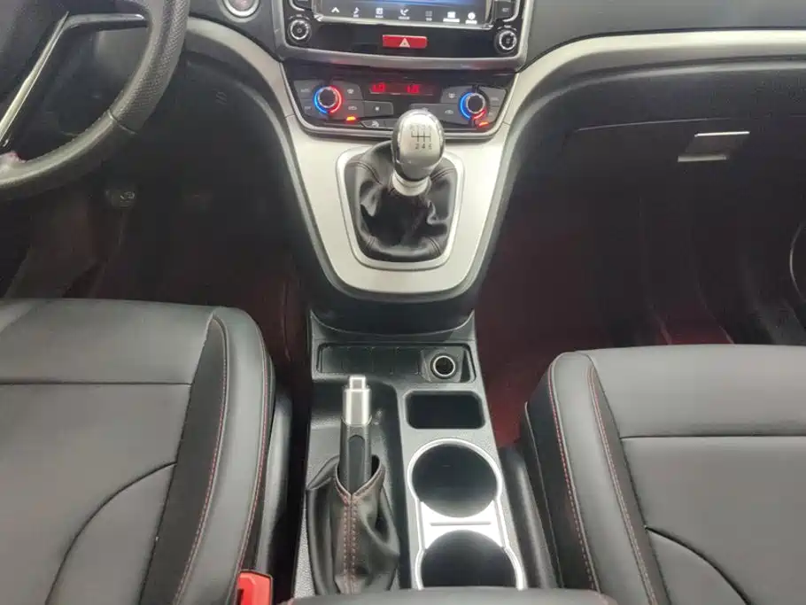 Haval M6 2019 — фото 16