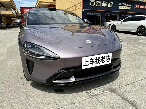 Xiaomi SU7 2024
