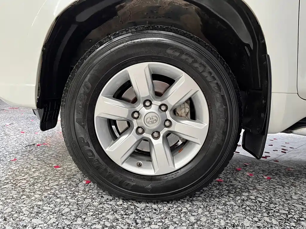 Toyota Prado 2017 — фото 15