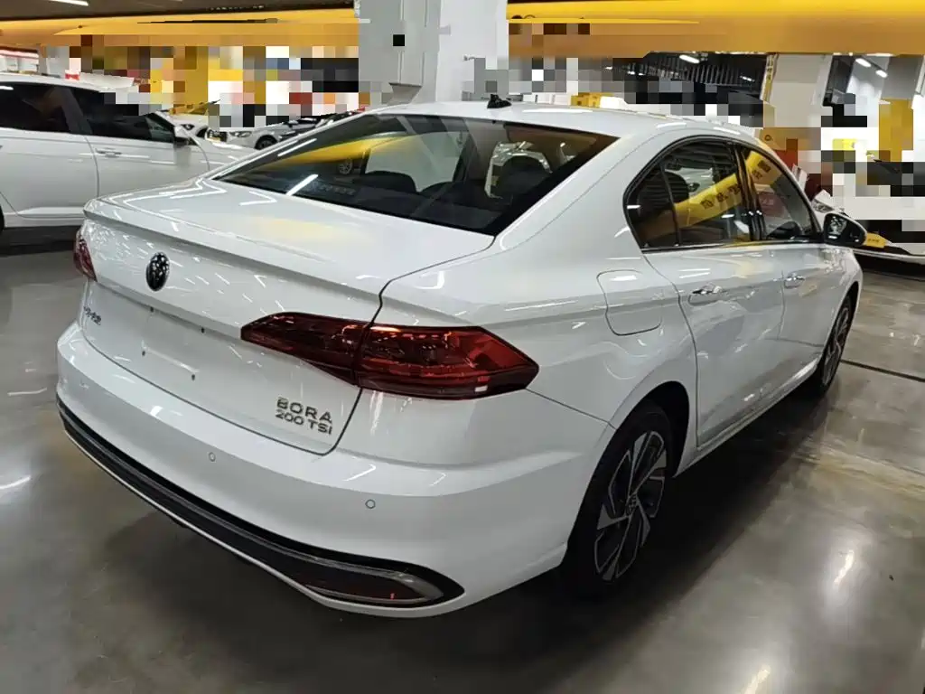 Volkswagen Bora 2024