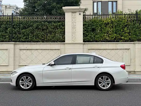 BMW 3 Series 2017