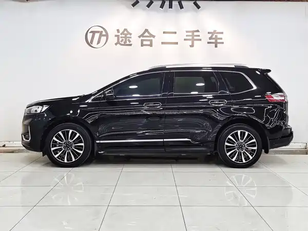 Ford Edge 2021