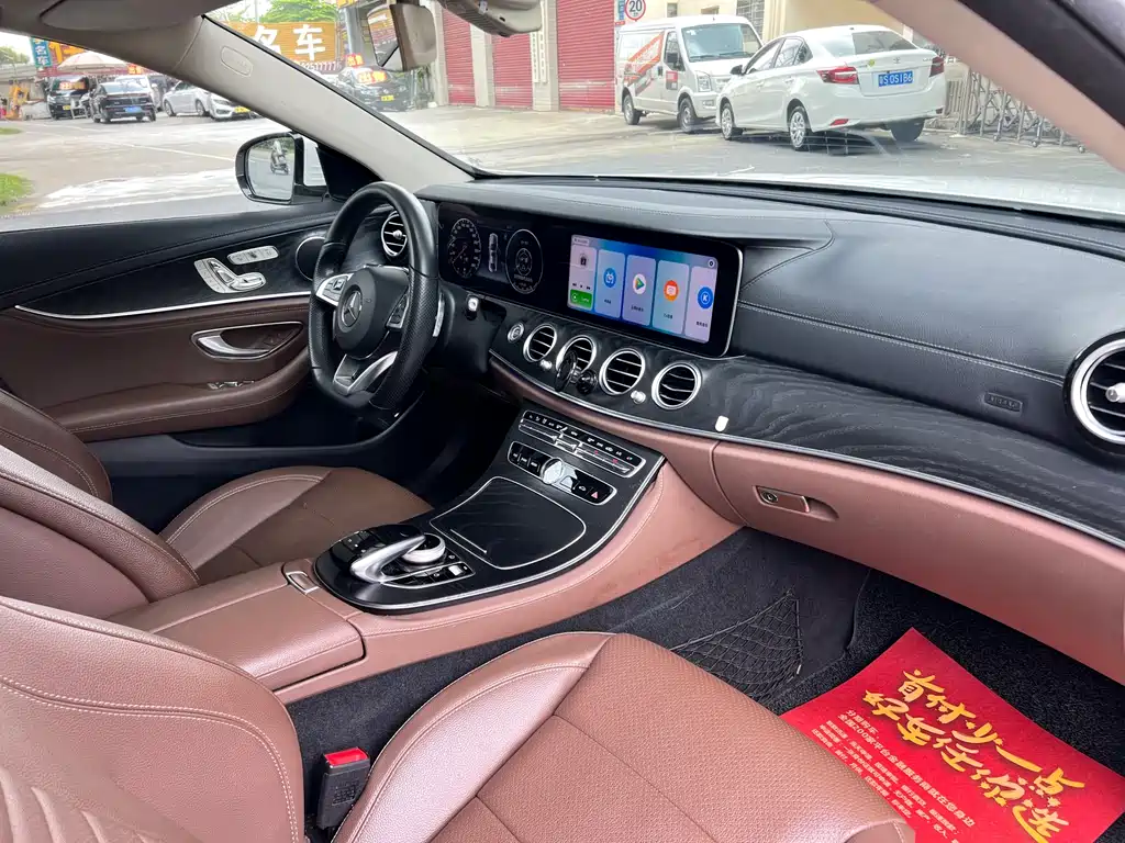 Mercedes-Benz E-Class 2018 — фото 22