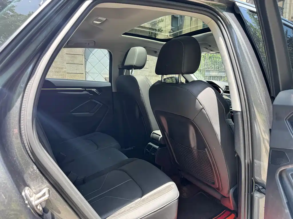 Audi Q3 Sportback 2021 — фото 23