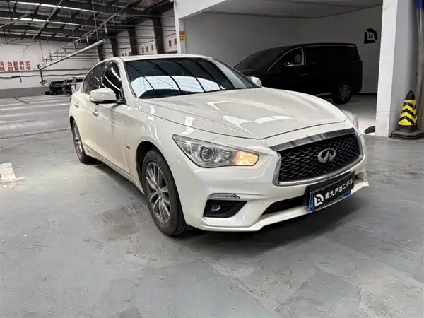 Infiniti Q50L 2023