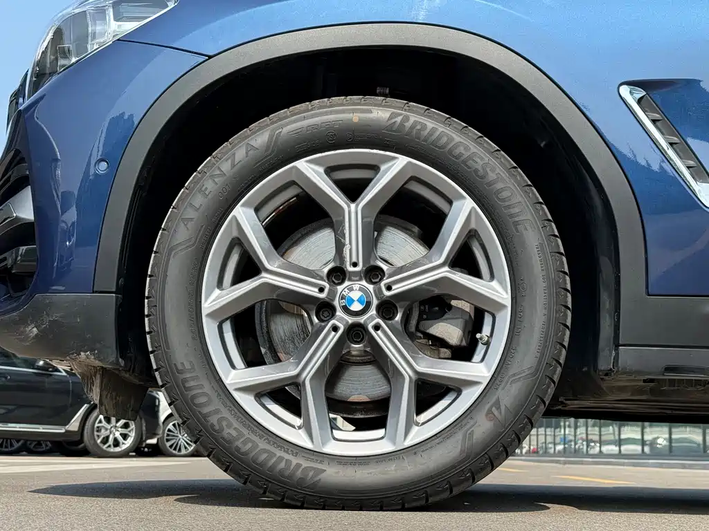 BMW X3 2021 — фото 22