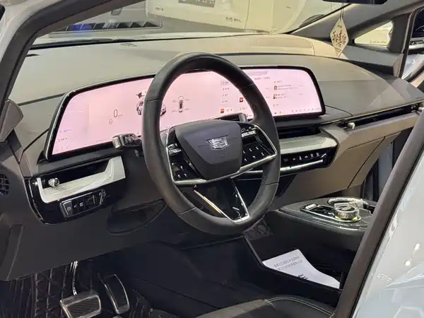 Cadillac IQ Aoge 2024