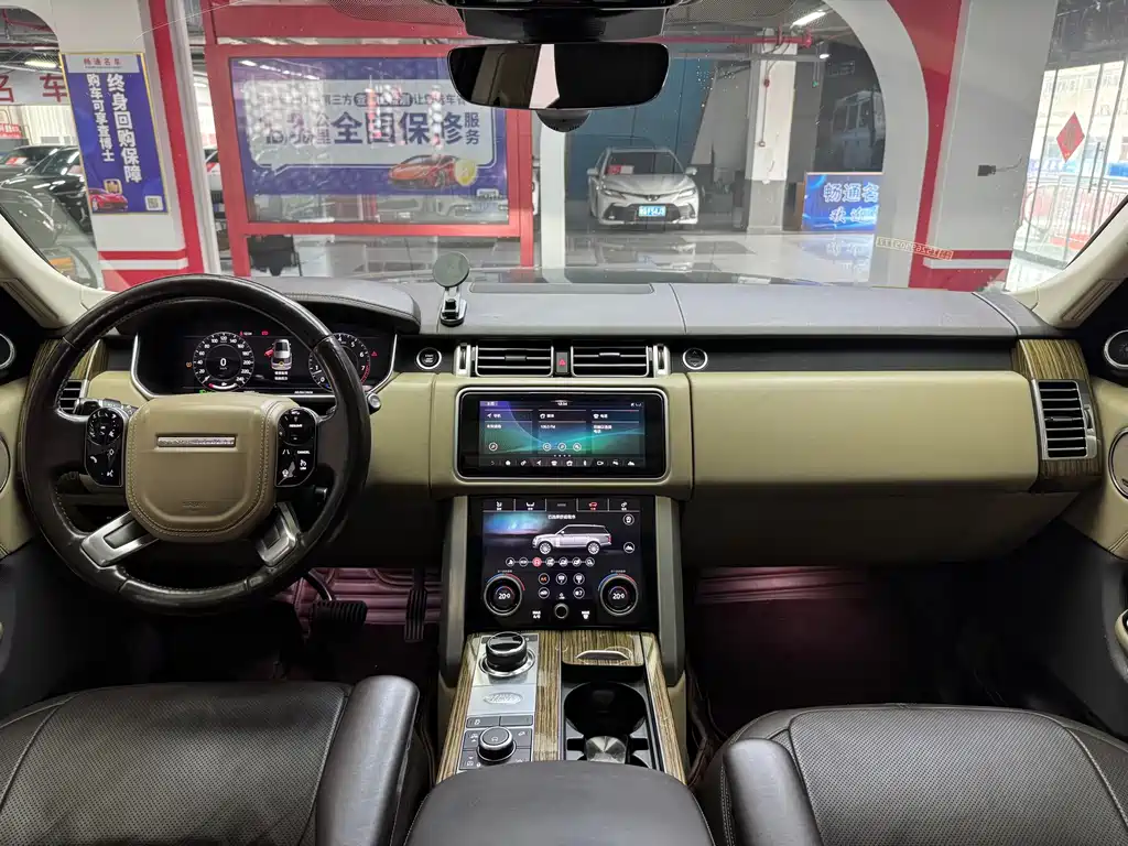 Land Rover Range Rover 2018 — фото 6
