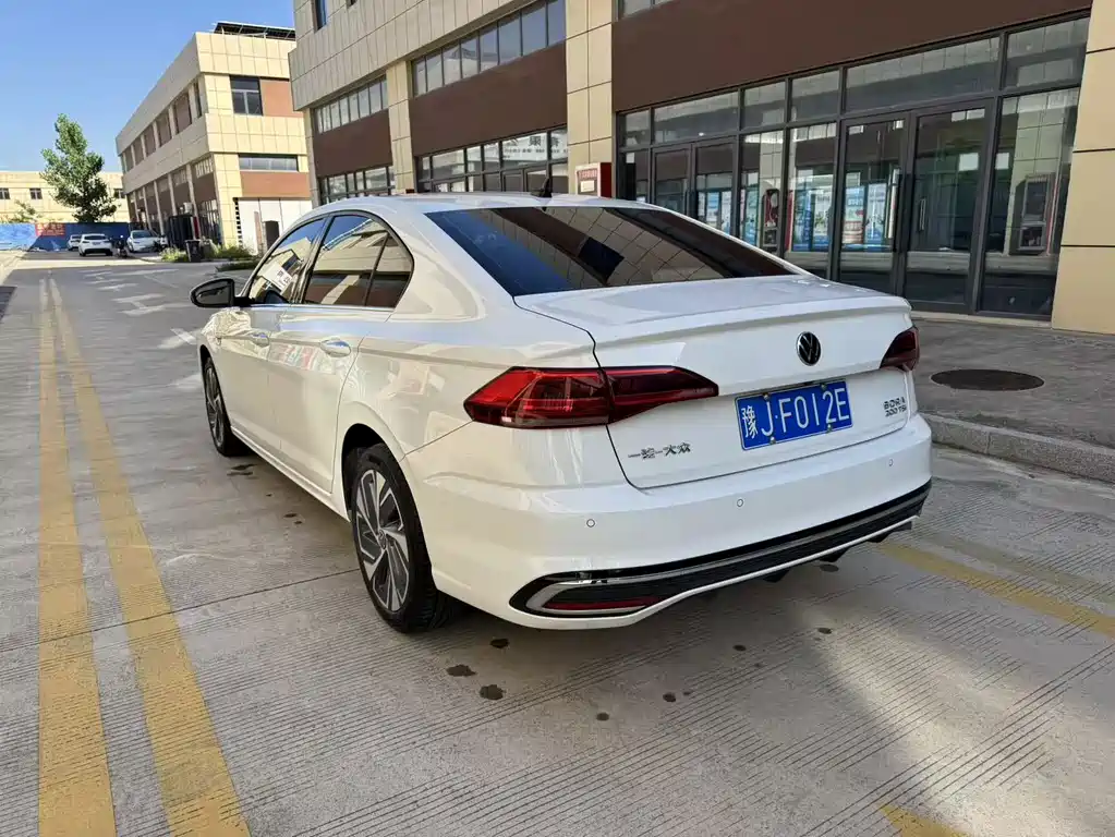 Volkswagen Bora 2022