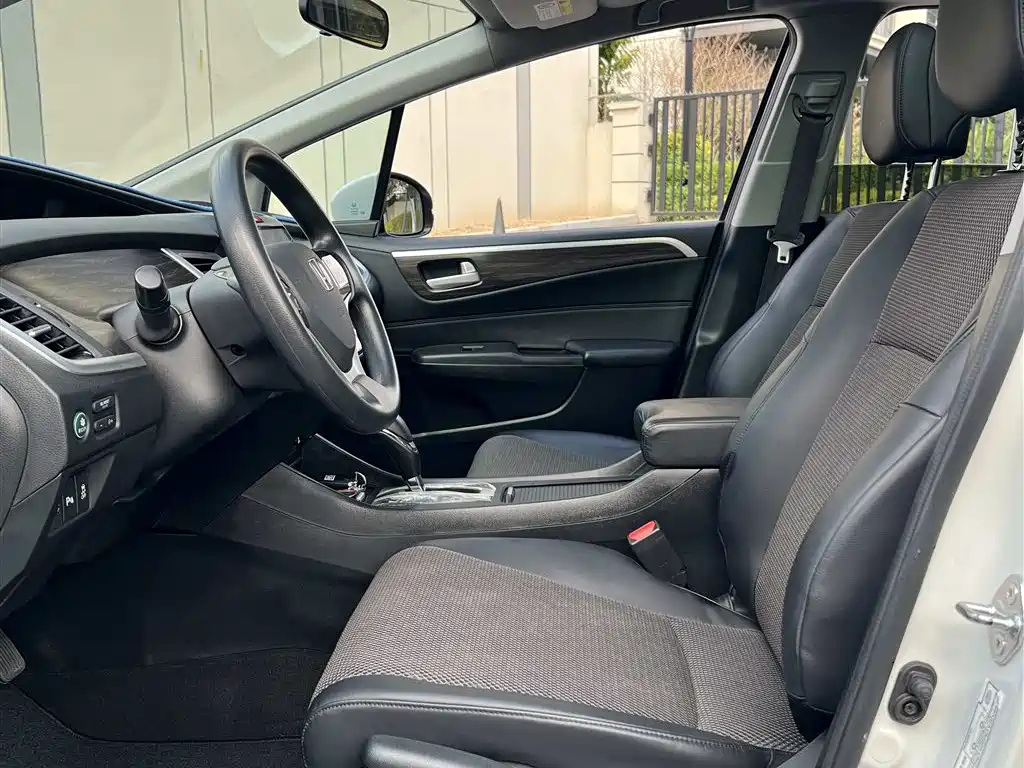 Honda Jade 2019 — фото 4
