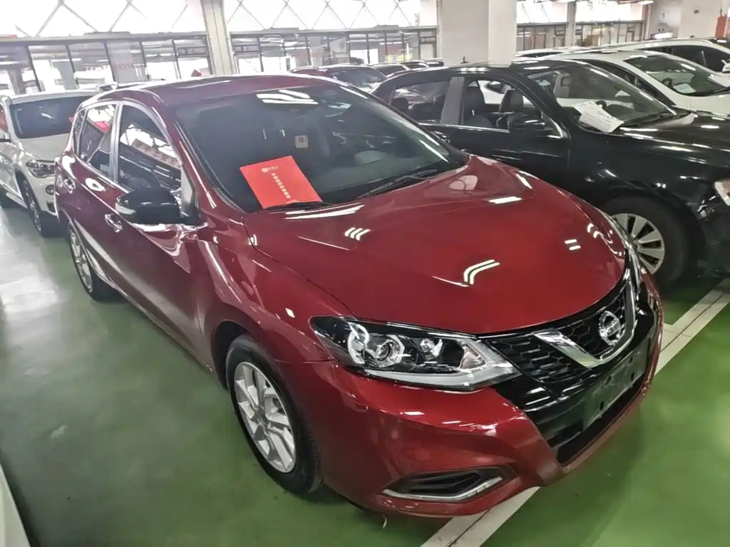 Nissan Tiida 2025