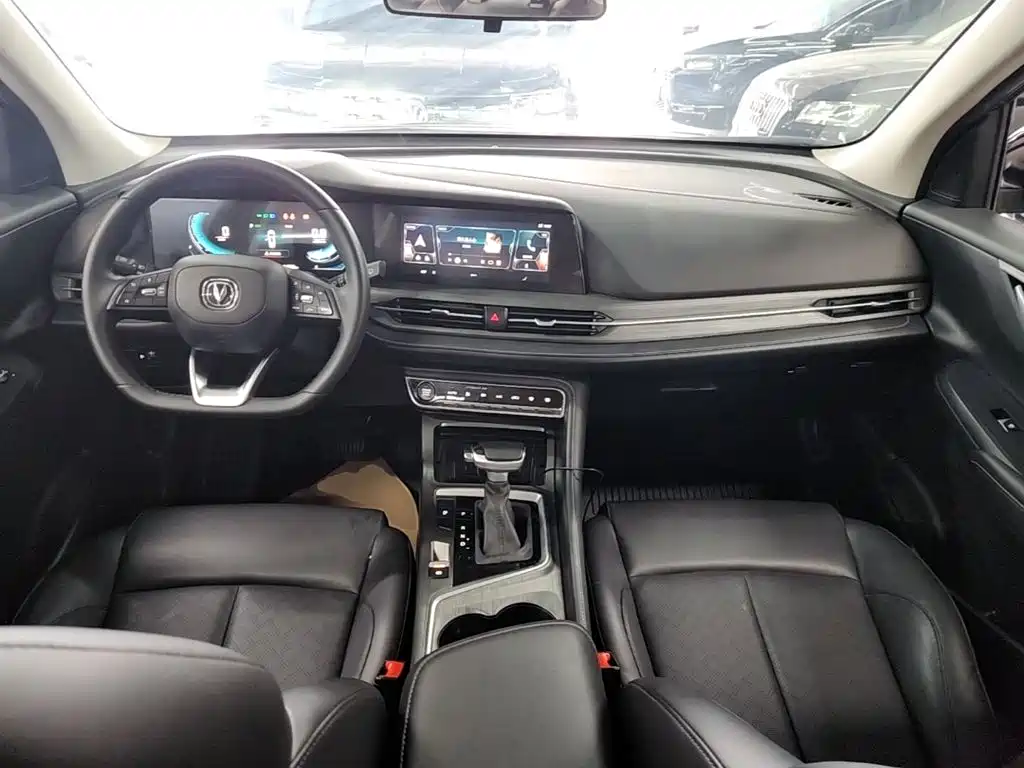 Changan CS55PLUS 2021 — фото 10
