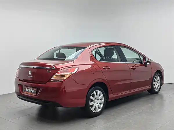 Peugeot 308 2013
