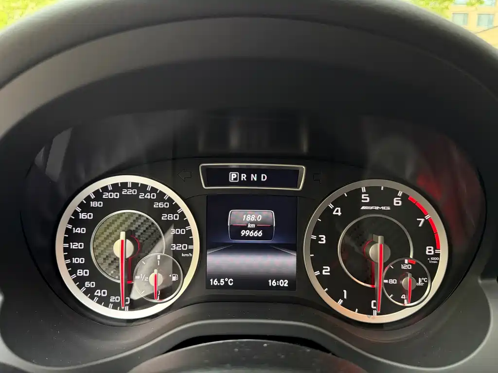 Mercedes-Benz A-Class AMG 2015 — фото 5