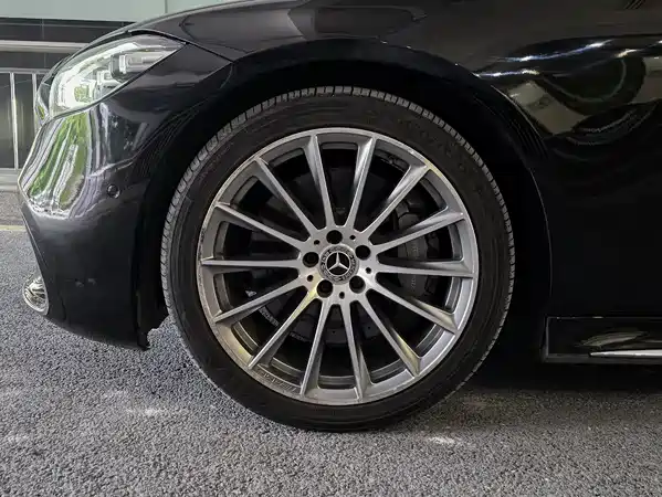 Mercedes-Benz S-Class 2021