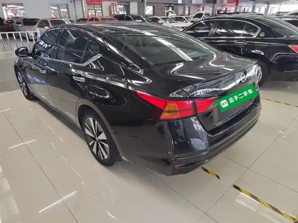 Nissan Teana 2020