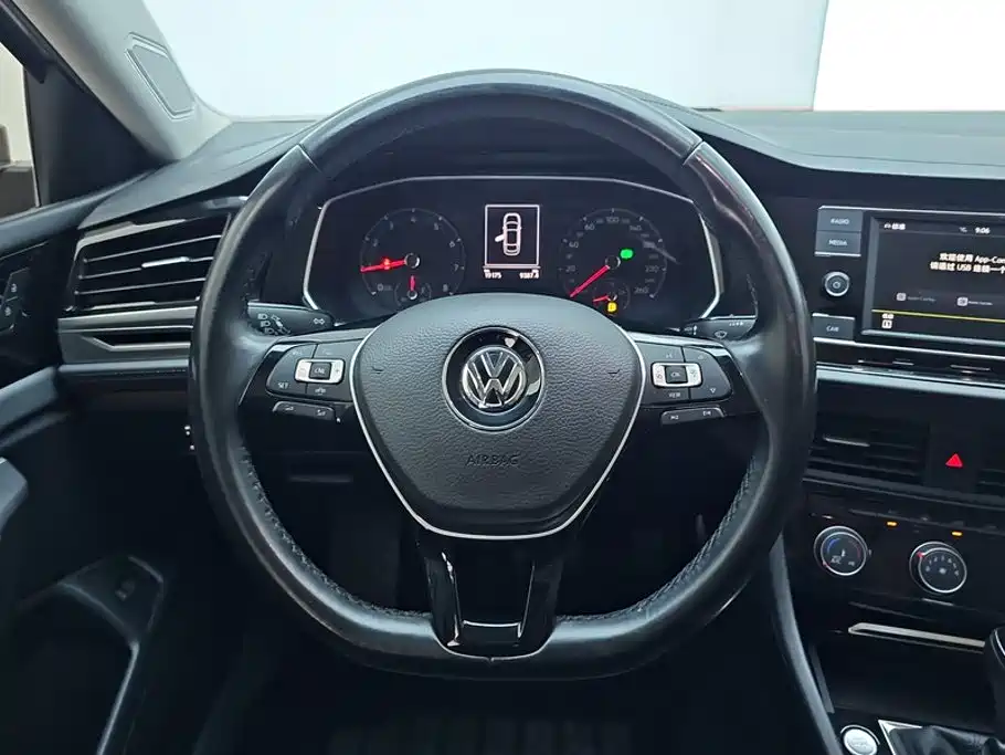 Volkswagen Sagitar 2020 — фото 15