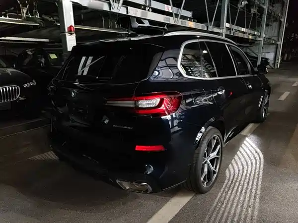 BMW X5 2022