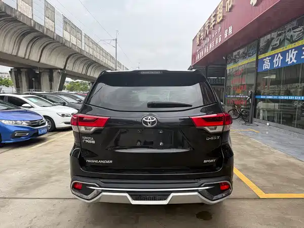 Toyota Highlander 2018
