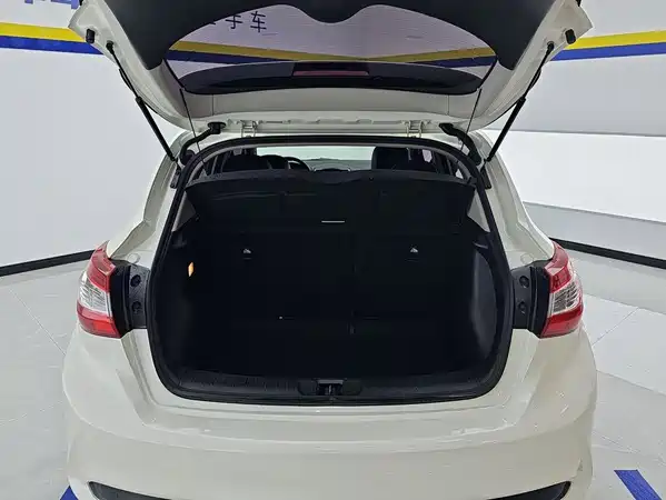Nissan Tiida 2019
