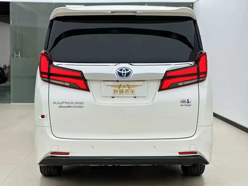 Toyota Alphard 2020 — фото 4