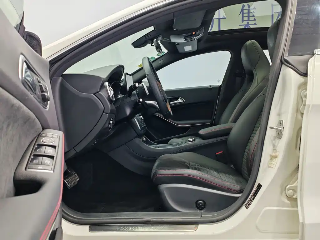 Mercedes-Benz CLA 2016 — фото 11