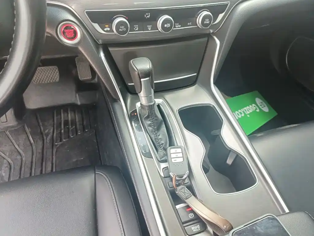 Honda Accord 2021 — фото 14