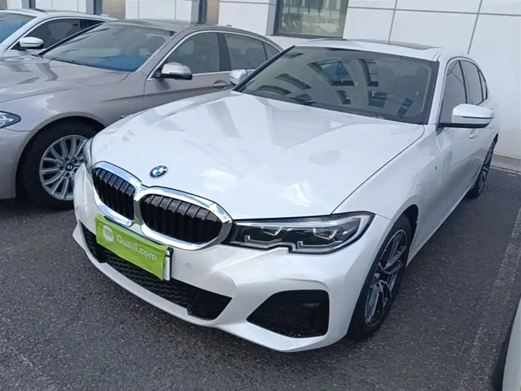 BMW 3 Series 2021