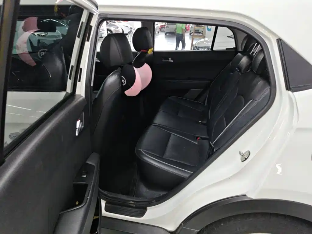 Hyundai ix25 2016 — фото 17