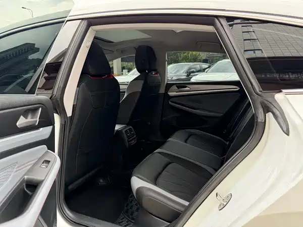 Volkswagen Lamando 2023