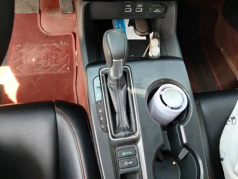 Honda Civic 2023 — фото 14