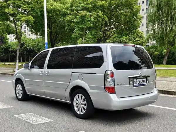 Buick GL8 2013