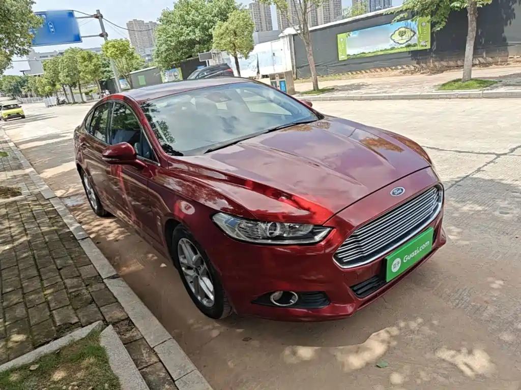 Ford Mondeo 2015 — фото 4