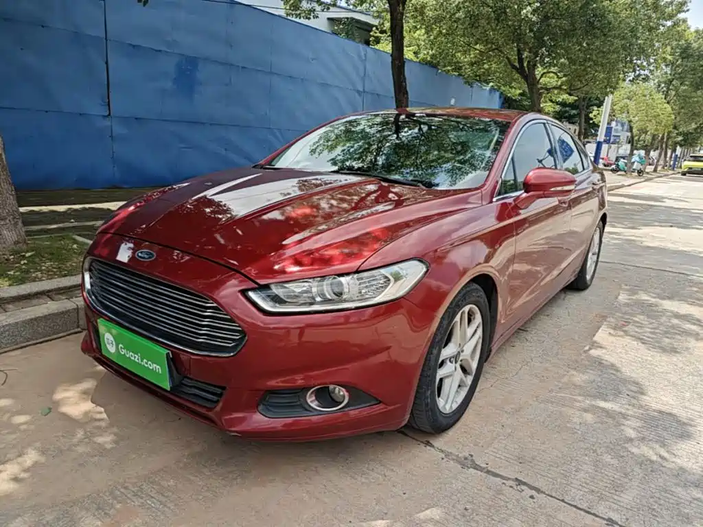 Ford Mondeo 2015 — фото 1