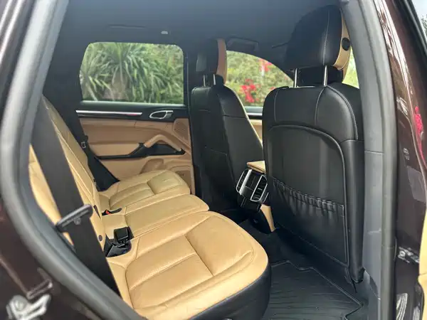 Porsche Cayenne New Energy 2016