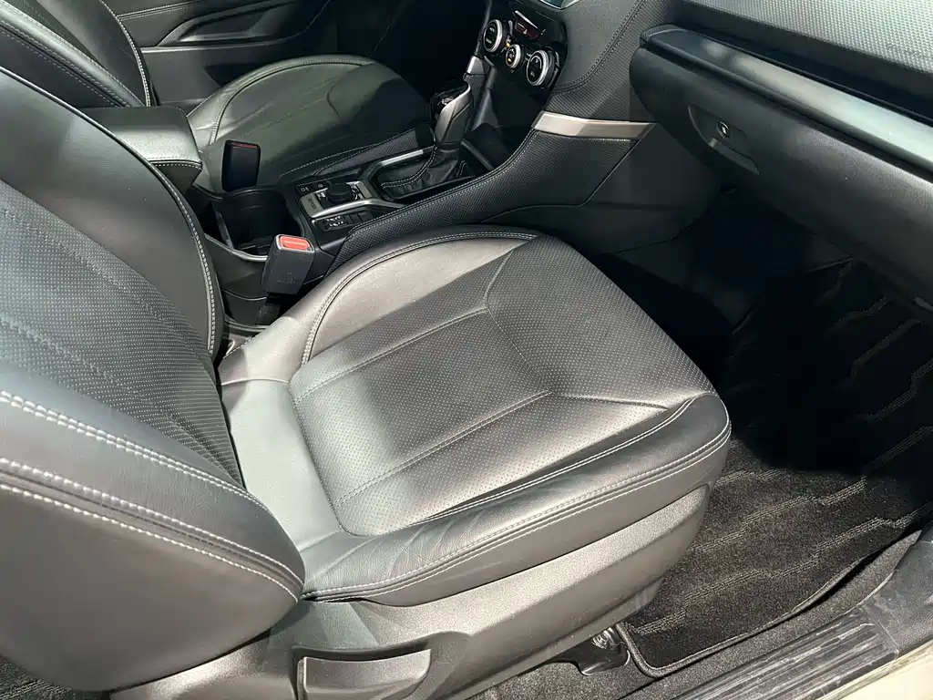 Subaru Forester 2019 — фото 23