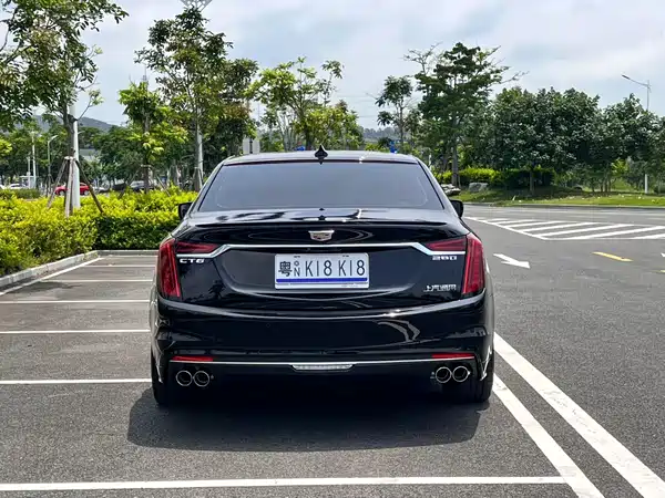 Cadillac CT6 2022