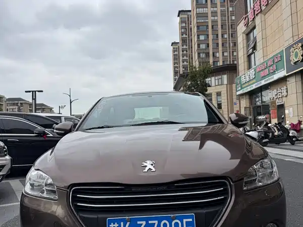 Peugeot 301 2014